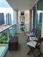 Big Place in Sunny Isles near Beach