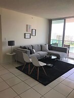 Big Place in Sunny Isles near Beach