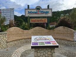 Fisherman's Point Holiday