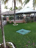 Fisherman's Point Holiday