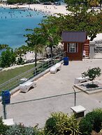 Fisherman's Point Holiday