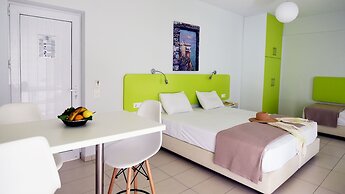 Blue Horizon Apartments