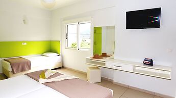 Blue Horizon Apartments