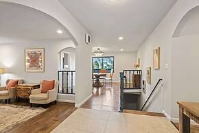 Marbella Lane 3BR Penthouse Executive Suite SFO