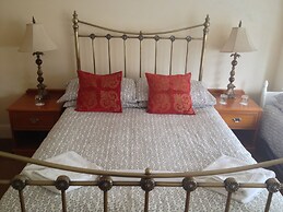 Malvern Lodge Guest House