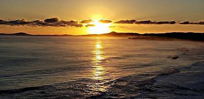 Ocean View Gorgeous 1 Bedroom Apt