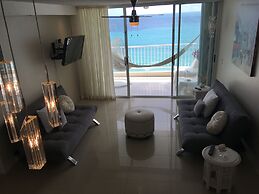 Ocean View Gorgeous 1 Bedroom Apt