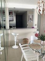 Ocean View Gorgeous 1 Bedroom Apt