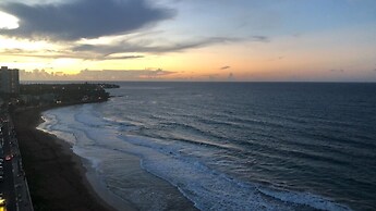 Ocean View Gorgeous 1 Bedroom Apt