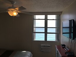 Ocean View Gorgeous 1 Bedroom Apt