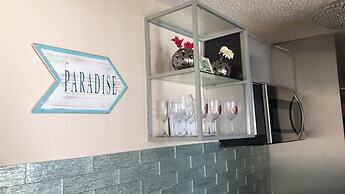 Ocean View Gorgeous 1 Bedroom Apt