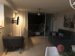 Ocean View Gorgeous 1 Bedroom Apt