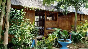 HangOut Beach & Resort