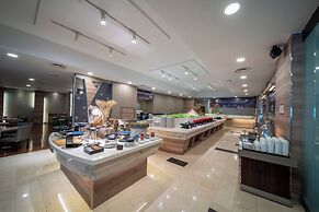 St. Giles Boulevard Hotel