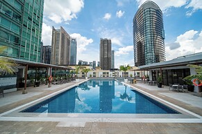 St. Giles Boulevard Hotel