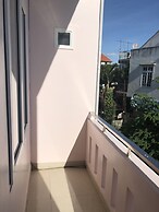 Three Palms Homestay