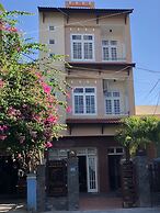 Three Palms Homestay