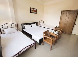 Three Palms Homestay