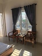 Three Palms Homestay