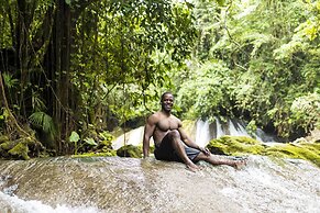 Go Natural Jamaica Retreats