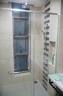 Homestay In The Heart of Kuala Lumpur at The Robertson KL