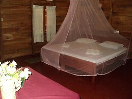 White Sand Beach Inn