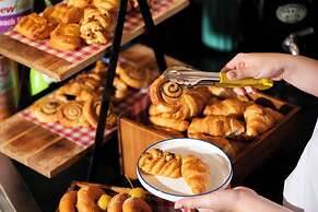 Atura Adelaide Airport