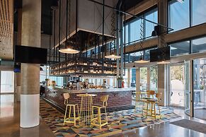 Atura Adelaide Airport