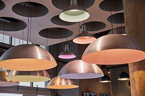 Atura Adelaide Airport