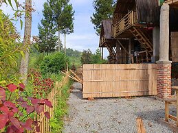 Ciwidey Jungle Villa
