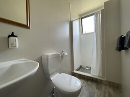 Athenree Hot Springs & Holiday Park