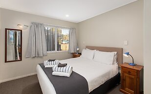 Athenree Hot Springs & Holiday Park