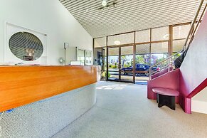 Rockhampton Riverside Central Hotel