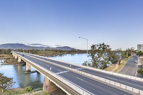 Rockhampton Riverside Central Hotel