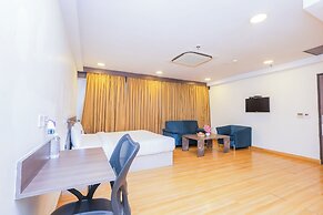 Hyphen Business Hotel