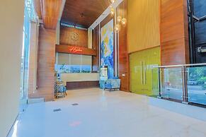 Hyphen Business Hotel