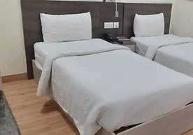 Hyphen Business Hotel