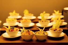 Hyphen Business Hotel