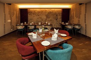 Hyphen Business Hotel