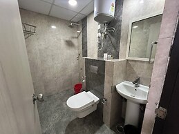 Hyphen Business Hotel