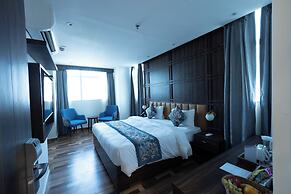 Hyphen Business Hotel