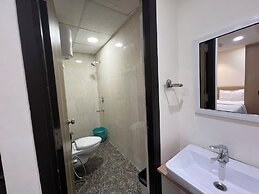 Hyphen Business Hotel