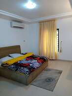 Reeve Court Apartment