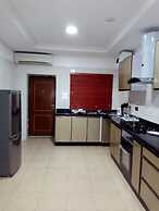 Reeve Court Apartment