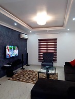 Reeve Court Apartment