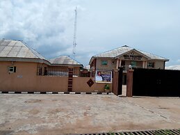 Gen-Preston Hotel & Suites