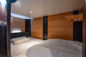 Grandouce Kamata I - Hostel, Caters to Men