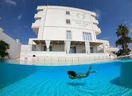 Bianco Riccio Suite Hotel