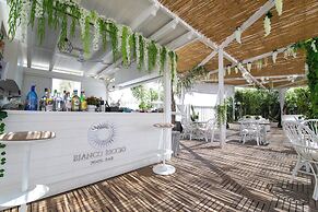 Bianco Riccio Suite Hotel