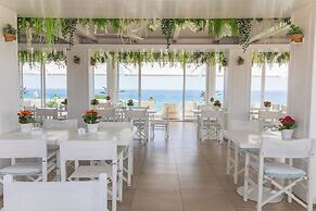 Bianco Riccio Suite Hotel